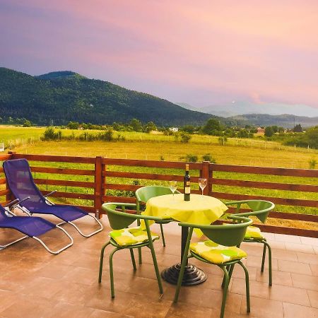 Apartman Miramare Otočac Εξωτερικό φωτογραφία