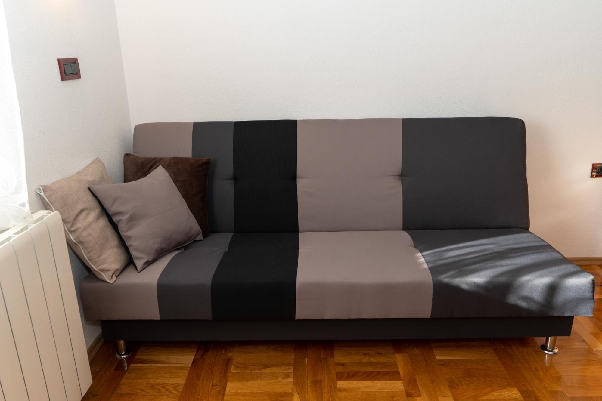Apartman Miramare Otočac Εξωτερικό φωτογραφία
