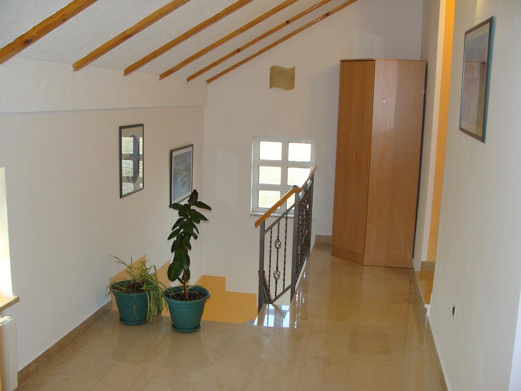 Apartman Miramare Otočac Εξωτερικό φωτογραφία
