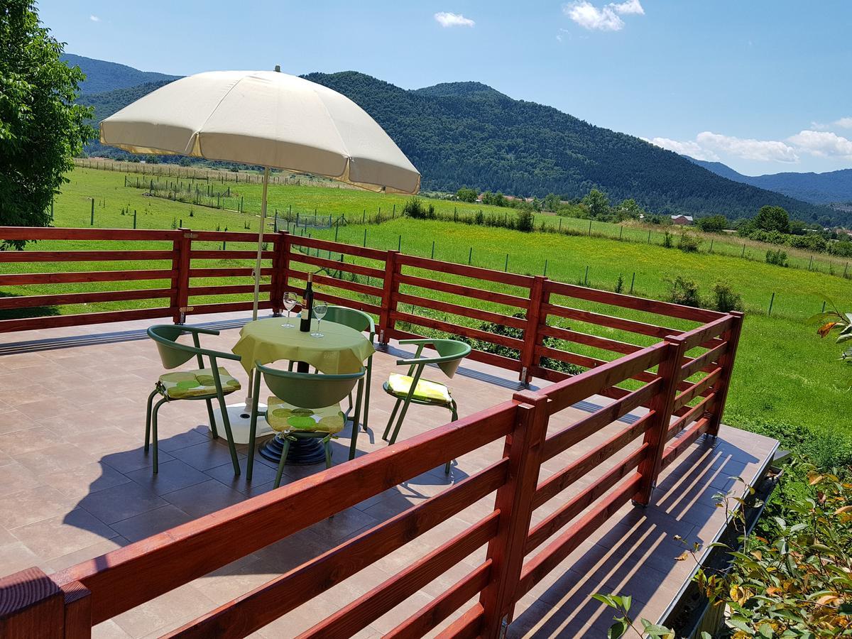 Apartman Miramare Otočac Εξωτερικό φωτογραφία